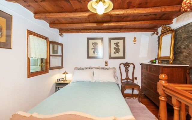 Gladiolus House - Tinos