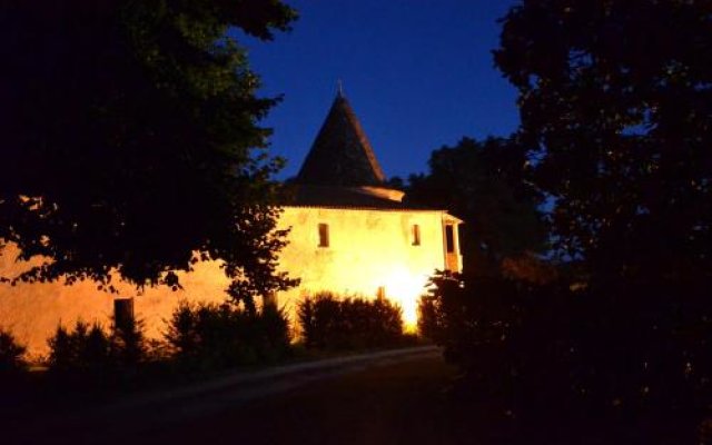 Chateau De Puyrigaud