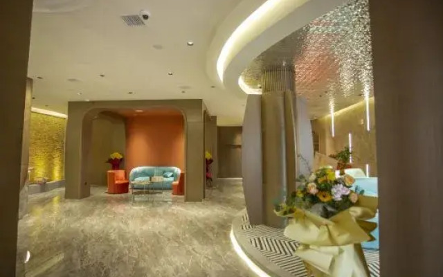Daqing Alice Hotel