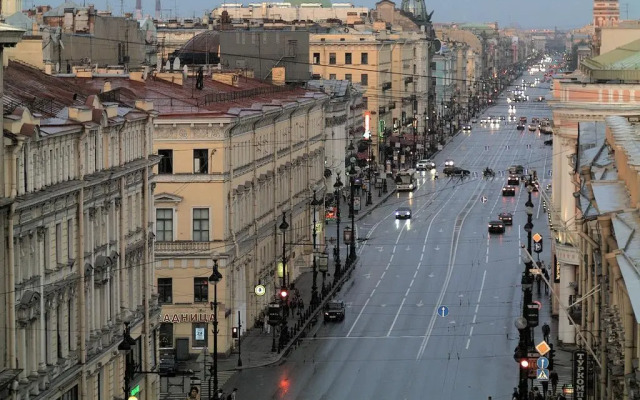 RA Nevsky 102