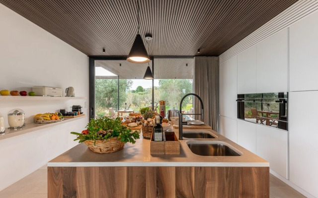 Villa V - Epoca Collection