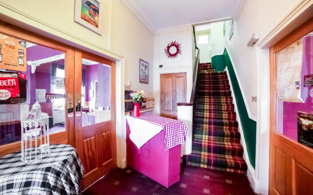 OYO Glenpark Hotel