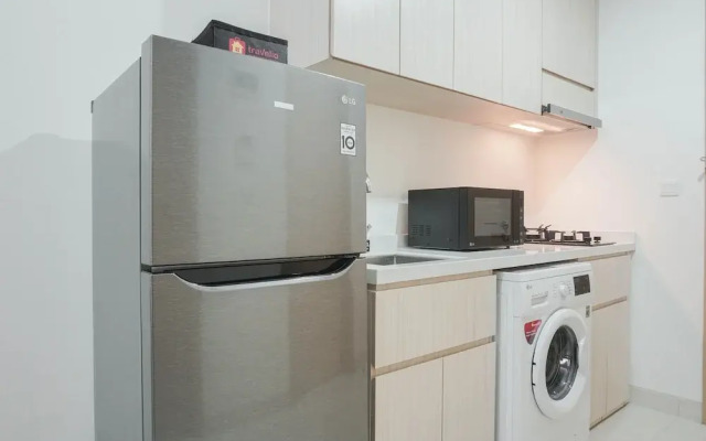 Comfy 1BR Sedayu City Suites Apartment