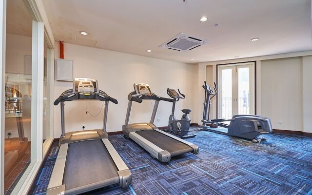 The Platinum Hotel & Suites