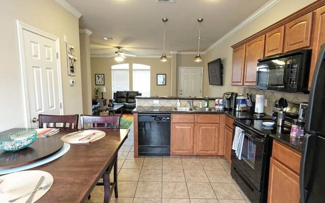 305 Holleman Dr. East  304