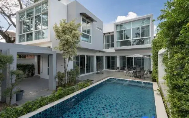 Private Pool Villa 6 Bedroom - La Vista Chiang Mai