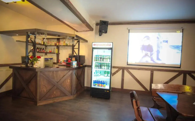 FORMULA-1, Bar
