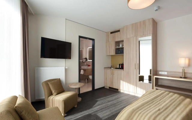 STAY! Hotel Boardinghouse