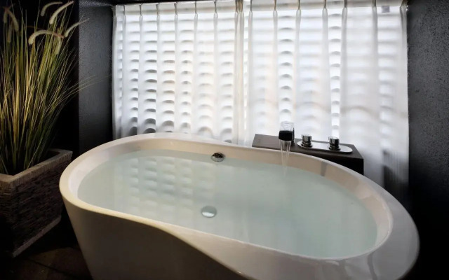 Hotel Gate In Kagoshima