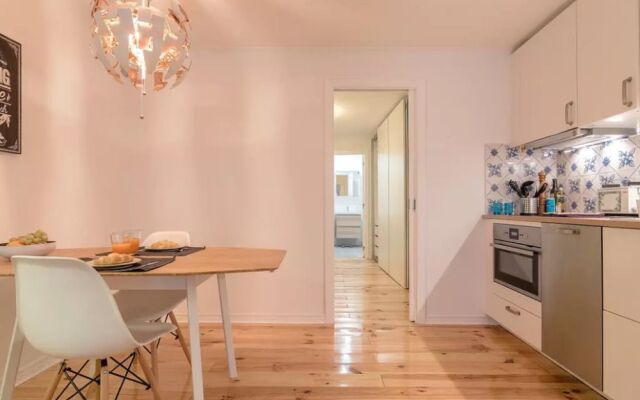 New Apt Historic Center Bairro Alto by LCH