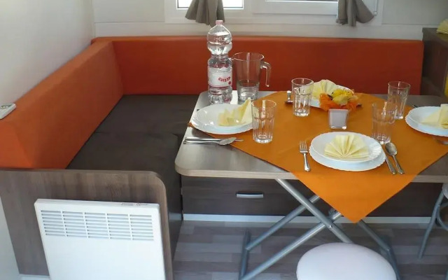 Victoria Mobilehome Village Mediterraneo