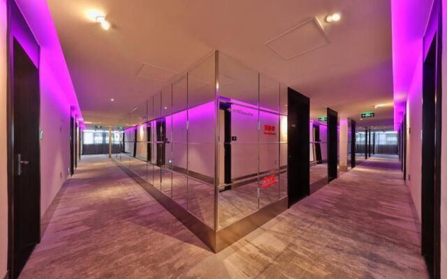 Overseas Chinese Hotel