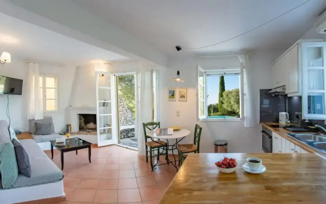 Apartment Pefko - Agios Nikitas Villas