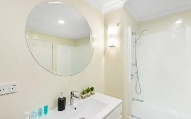 Superb 2BR Aprt in Central City - Wifi