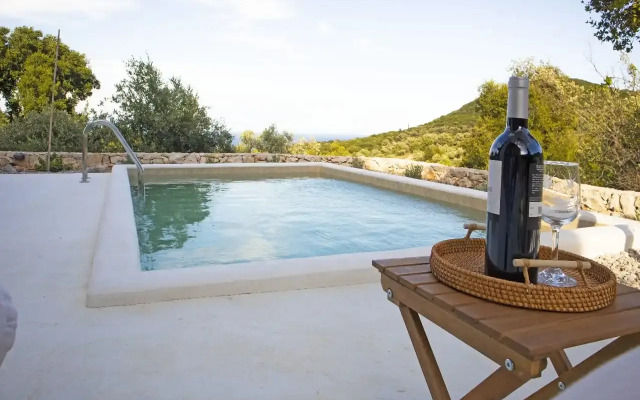 Rock n' Olive Villas