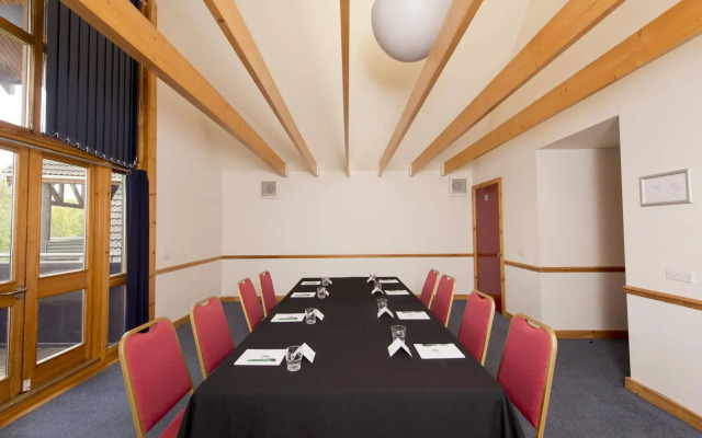 YHA London Lee Valley - Hostel