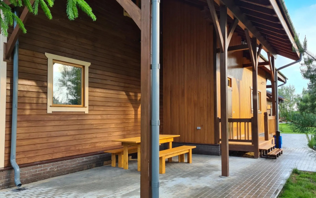 Дом В2 на базе отдыха Новинки Парк