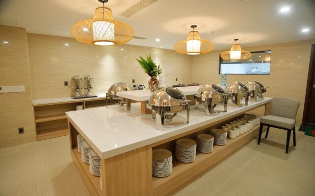 Aiden Saigon Hotel