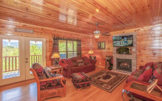 Destinys Heavenly View - Five Bedroom Cabin