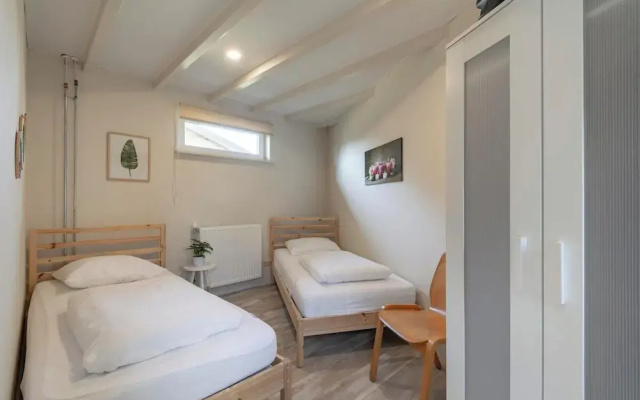 Cozy Holiday Home Near Dunes