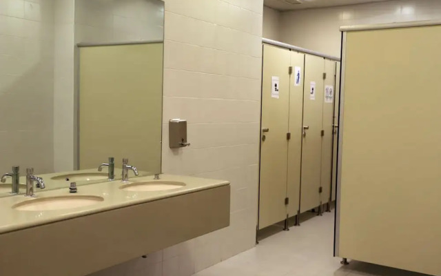 New Gate Hostel