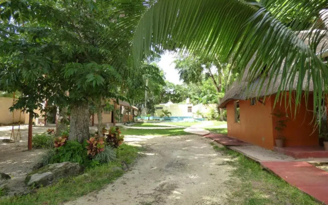 Cabanas y Hostal Zoh Laguna