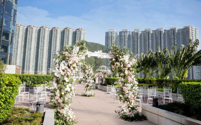 Sheraton Hong Kong Tung Chung Hotel