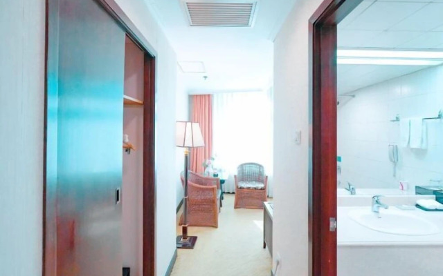International Bamboo and Rattan Hotel - Beijing