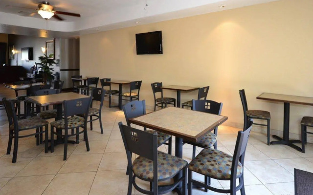 Best Western Plus Main Street Inn