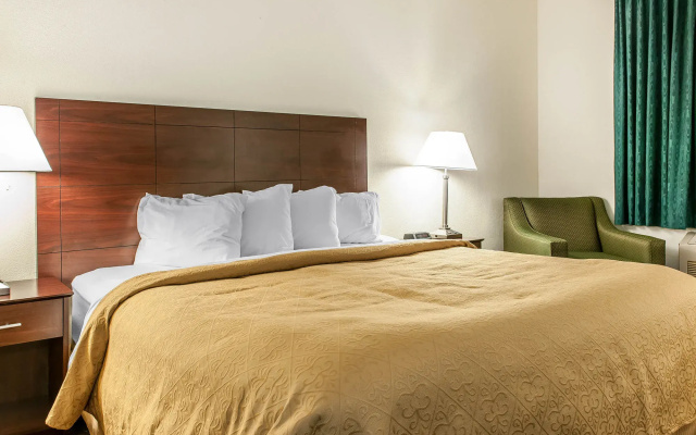 Quality Inn & Suites Danville East