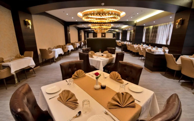 Enrise by Sayaji Nashik