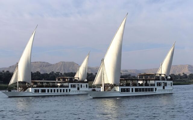 Farouz El Nil I Nile Cruise