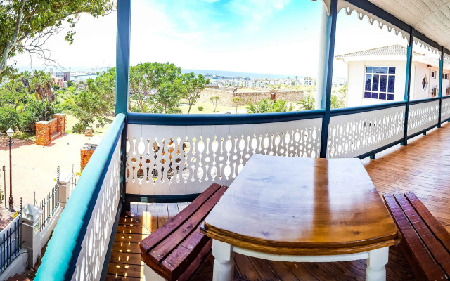 Island Vibe, Harbour Masters House