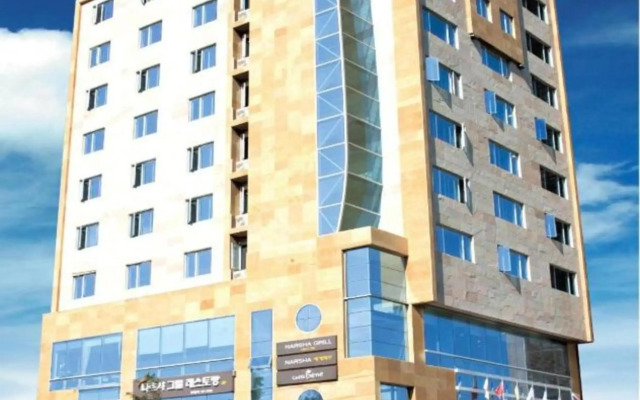 Narsha Hotel