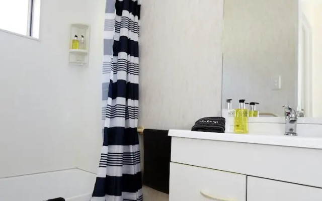 Paihia Apartments