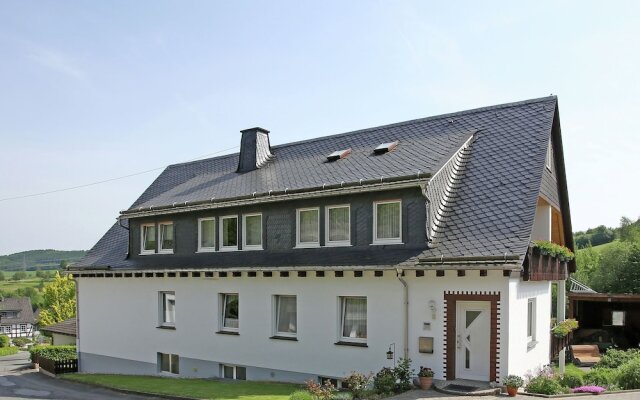 Restful Apartment In Sellinghausen Near Golf Course