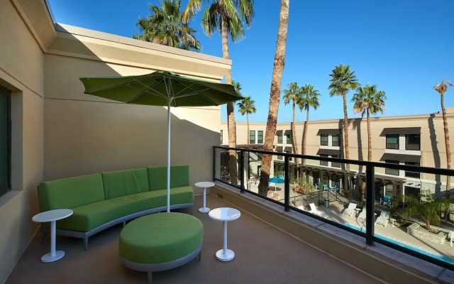 Hampton Inn Phoenix/scottsdale @ Shea Blvd.