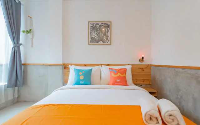 Sans Hotel Andalucia Pasteur Bandung