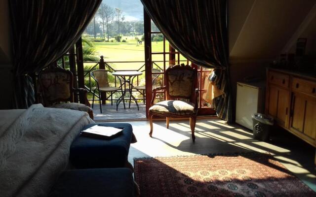 Mulligans Golf Lodge