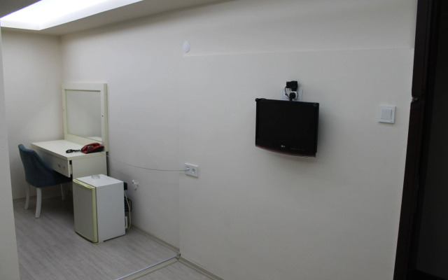 Hotel Abro Necatibey