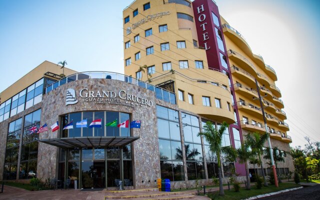Grand Crucero Hotel