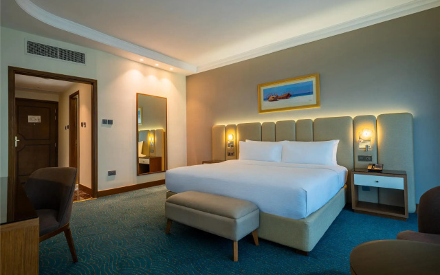 DoubleTree by Hilton Dubai Port Saeed