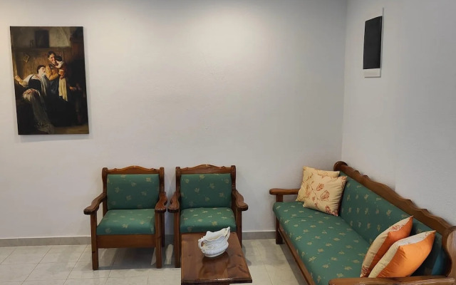 Laurel LK Apt in Kremasti Near Airport Rhodes