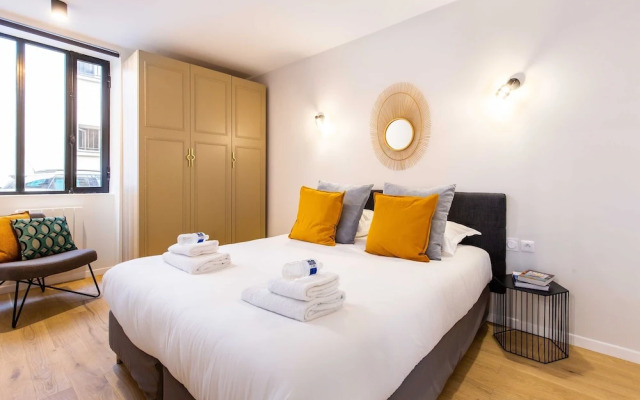 Charming Apartment - 2br/6p - Grands Boulevards