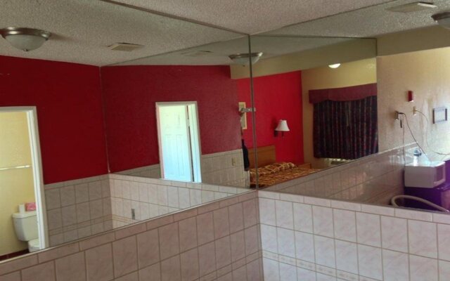Royal Inn Motel