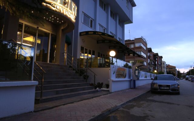 Leto City Hotel