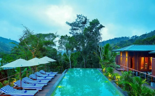 Niraamaya Cardamom Club