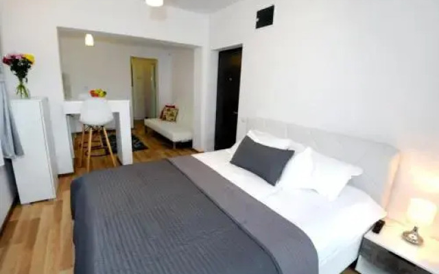 Yael Luxury Apartments 1