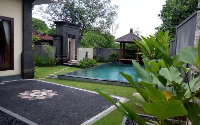 Avisaravilla and Guest House