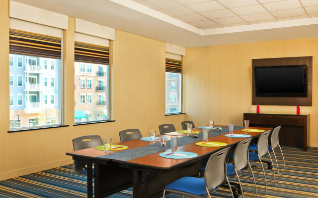 Aloft Richmond West Short Pump